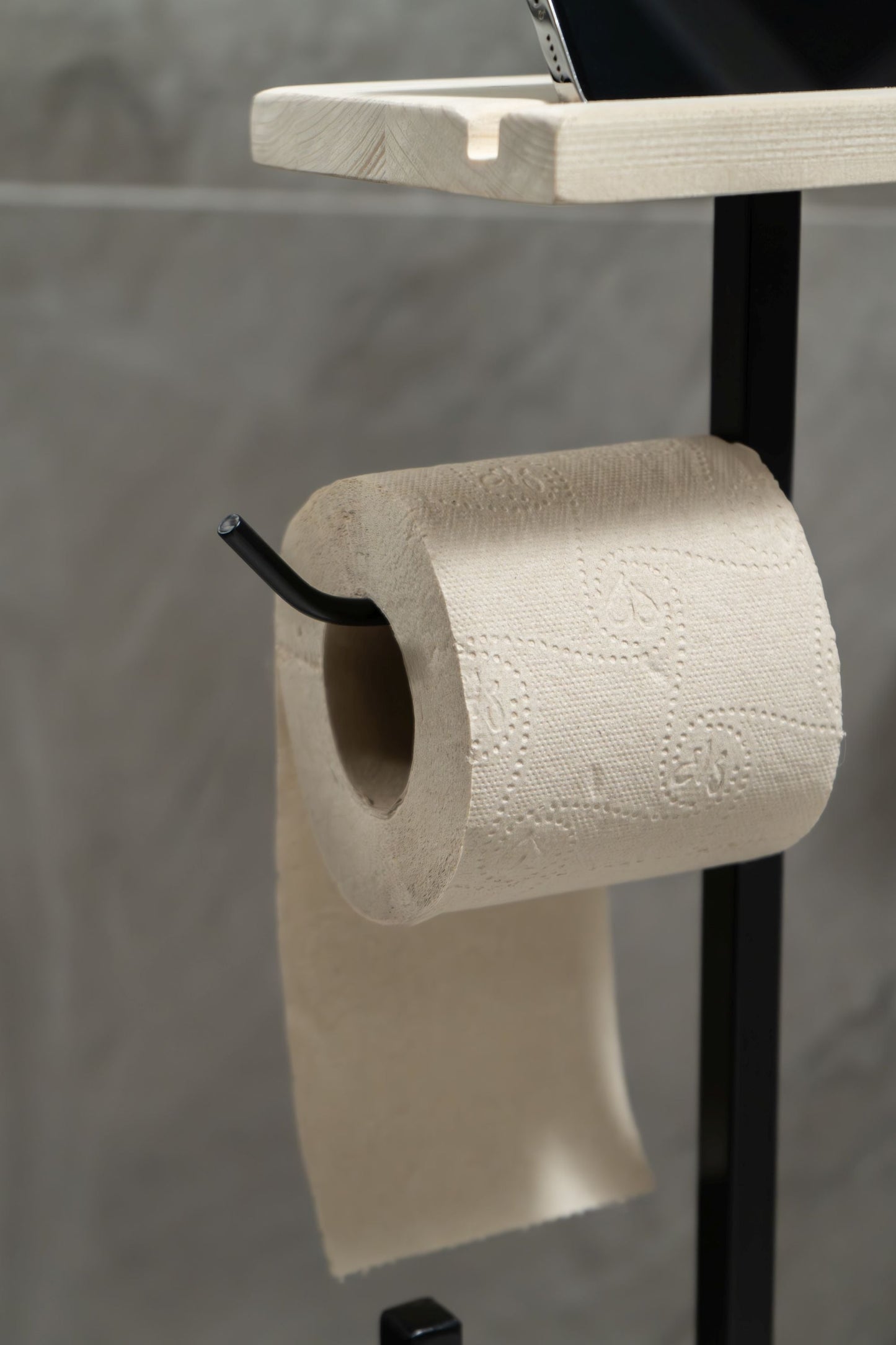 Toilet papier houder met gsm houder